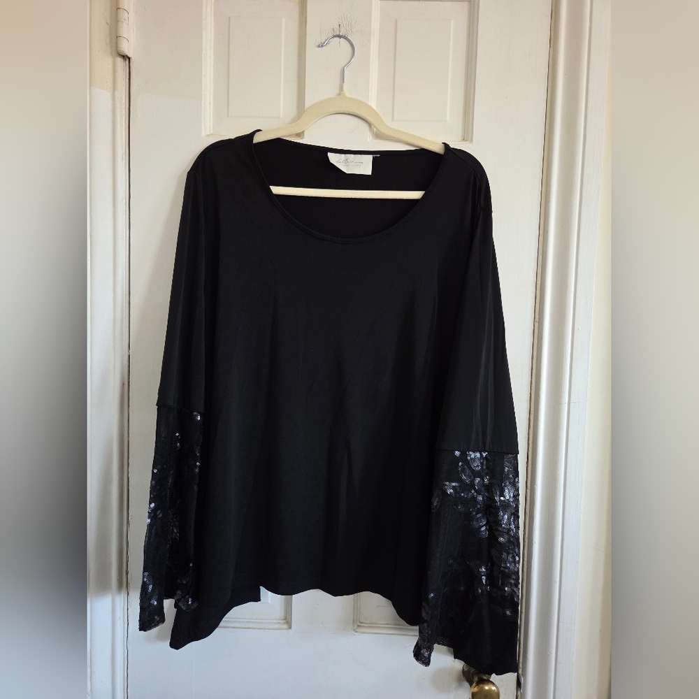 La Bellum Hillary Scott Chic Black Sequin Sleeve Women's Top